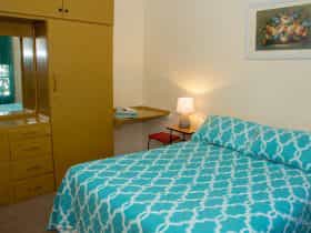 Accommodation in Kimba - Kimba Units Apartment 5, Bedroom